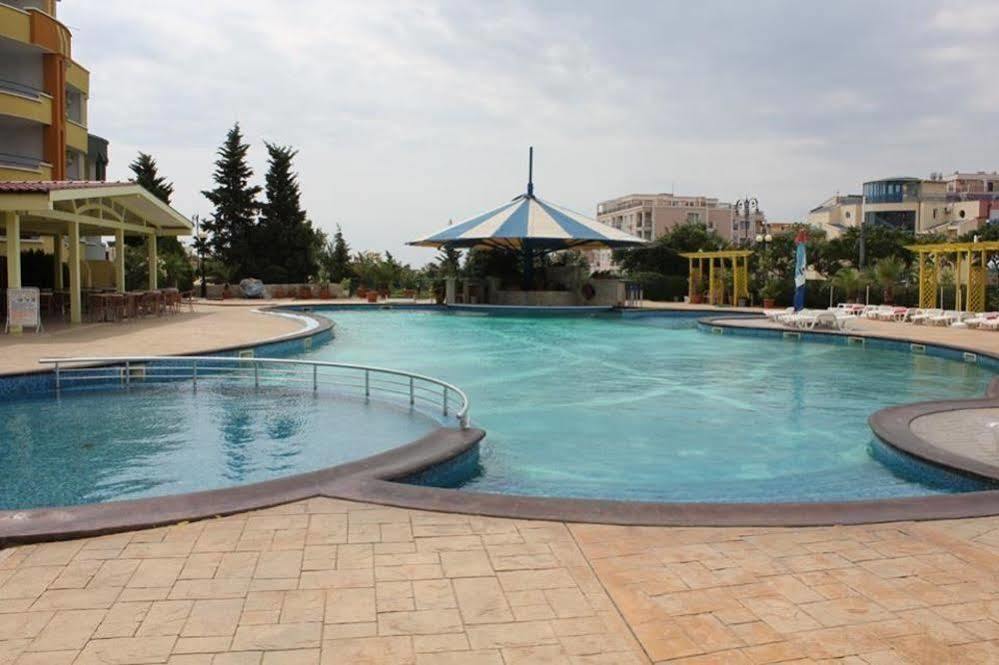 Siana Hotel Sveti Vlas Extérieur photo
